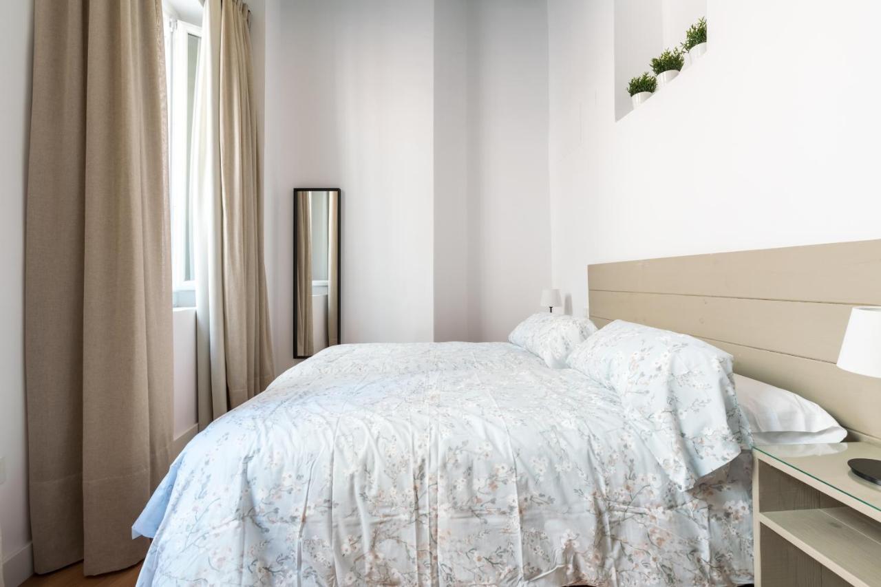 Apartamentos Leoncillos Sevilla Exterior foto
